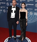 lilycollins_us_0024~7.jpg